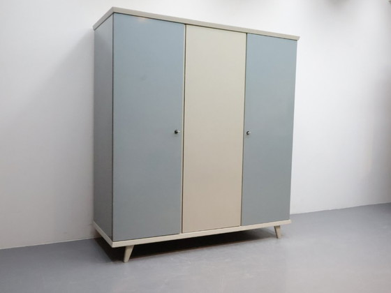 Image 1 of Vintage kledingkast | Auping | 3 deurs