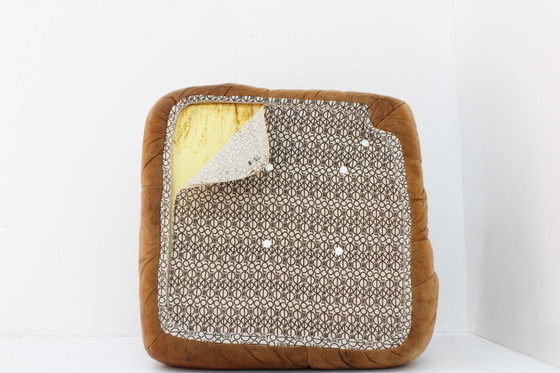 Image 1 of Poltrona angolare vintage Togo in pelle cognac di Michel Ducaroy per Ligne Roset