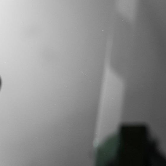 Image 1 of TAVOLO DA CAFFÈ VINTAGE IN VETRO FUMÉ E OTTONE MODERNARIATO ANNI ’70