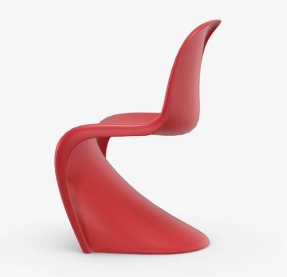 Image 1 of Silla Pantone - 28 Classic Red de Werner Pantone