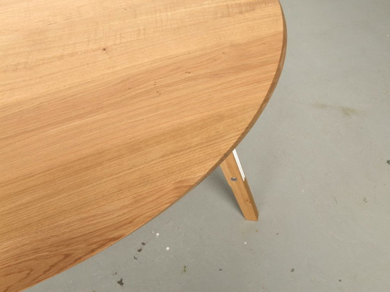Stammtisch Round Table Ø150 cm – Alfredo Häberli – Quodes, Dining tables, Wood (photo 3 of 10)