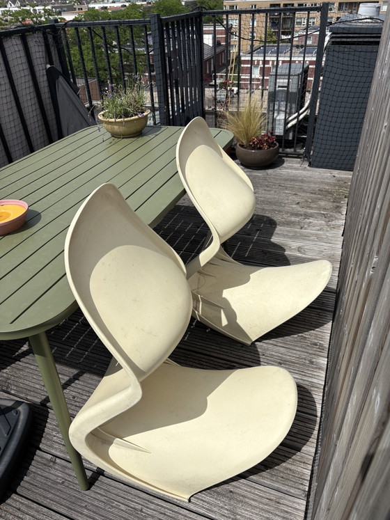 Image 1 of Sedie sintetiche color crema nello stile di Vitra Panton