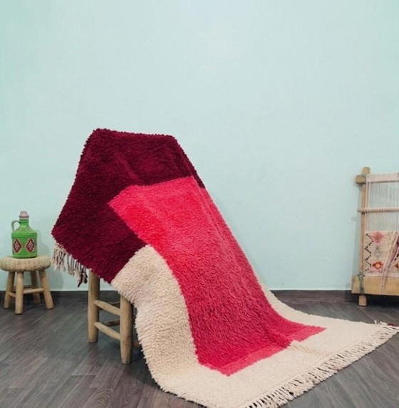 Image 1 of Tapis bérbere artisanal marocain en laine 250cmx150cm 