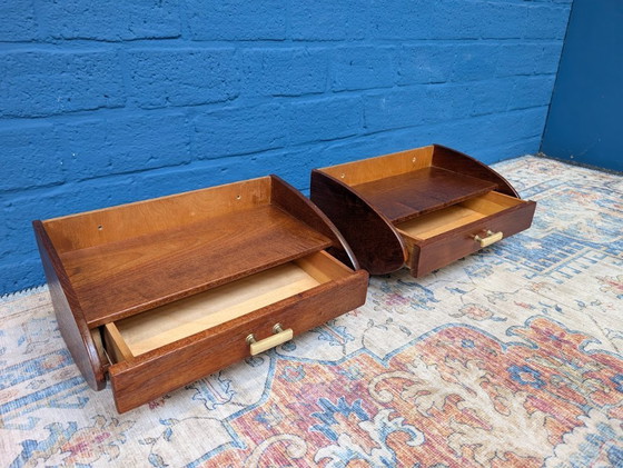 Image 1 of 2 comodini vintage sospesi, danesi, anni '60