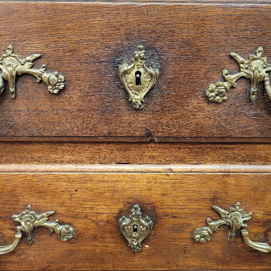 Image 1 of Pariser Kommode, französische Eiche, Louis XV, um 1780 – Frankreich
