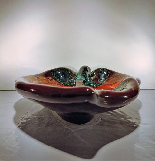 Plat à glaçure de Vallauris