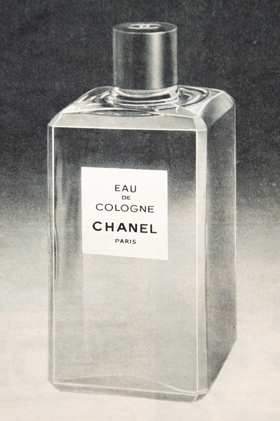 Image 1 of Originele Vintage Chanel Eau de Cologne Reclame Poster 1961 / Niet ingelijst / 33x25cm / Zeer Goede Staat / Geen Herdruk