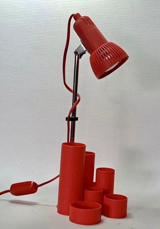 Organizzatore da scrivania retrò con lampada integrata – rosso – ca. 40 cm – Lampade da scrivania, Plastic (photo 2 of 5)
