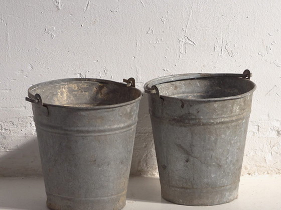 Antique metal buckets (c.1920). Set of 2 pieces – Decorative Objects, Rustic (photo 2 of 16)