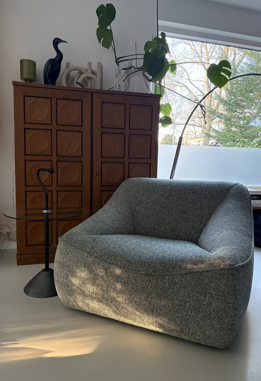 Sillón Montis Ringo con tapizado Kvadrat