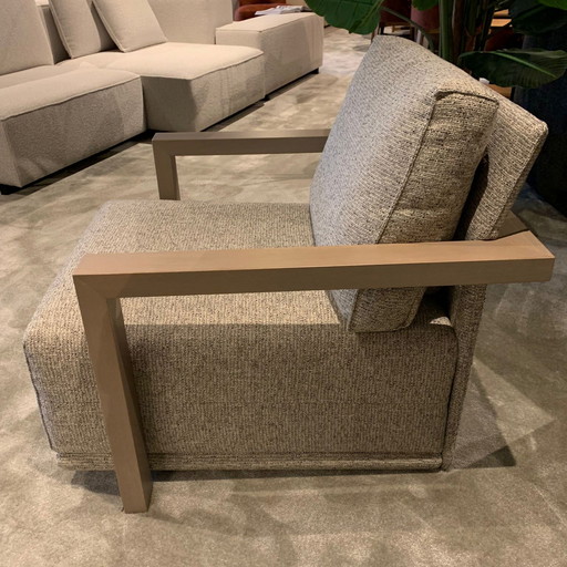 Passe Partout Luigi armchair