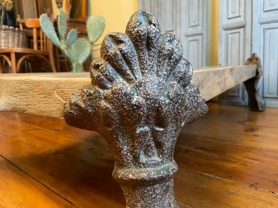 Image 1 of Robuuste Salontafel Bijzettafel met Klauwen