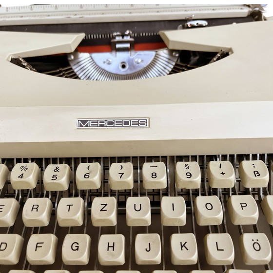 Image 1 of Kofferschreibmaschine, Mercedes Buromaschinen, Italien, 1970er Jahre