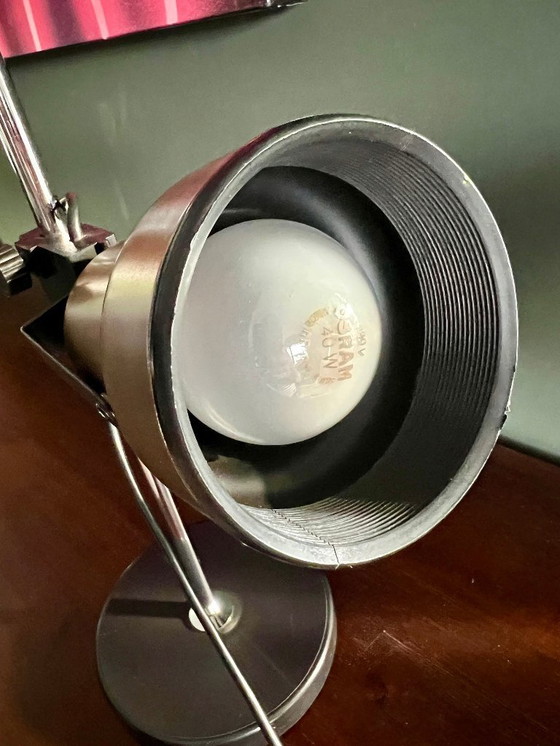 Image 1 of 70s vintage desk lamp. 1 spotlight in bronze in Space Age / Sputnik design.
