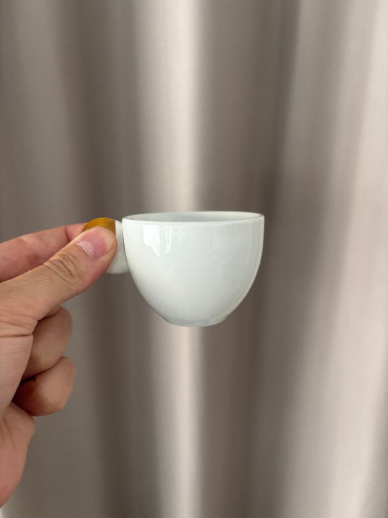 Vintage Fratelli Guzzini Tazza Espresso Cups & Yellow Saucers – Set of 2 – Crockery, Ceramic, Plastic (photo 6 of 10)