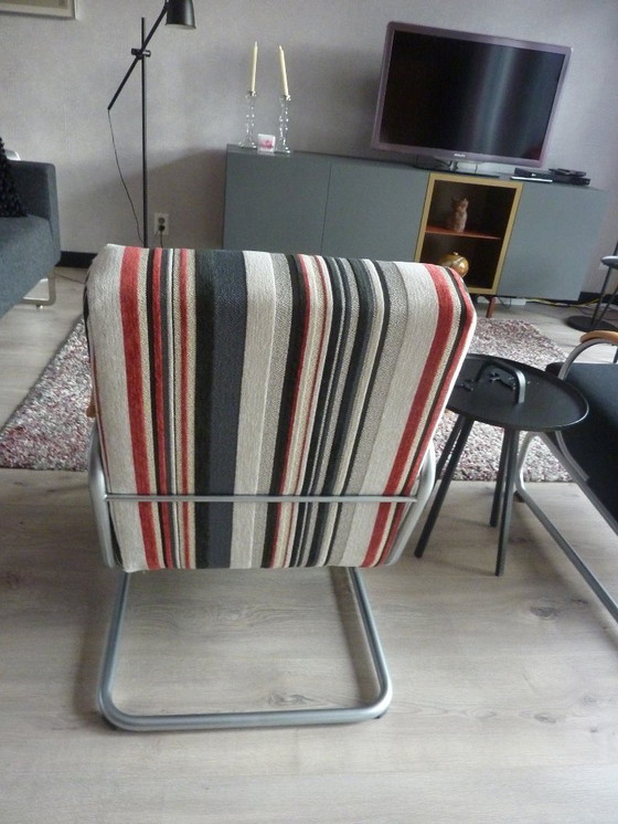 Image 1 of De la colección Dutch Originals / Gispen Classics, el famoso modelo 407, un conjunto de 2 sillones.