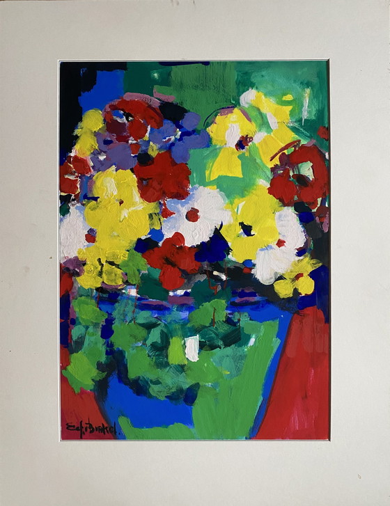 Image 1 of Flores en un jarrón