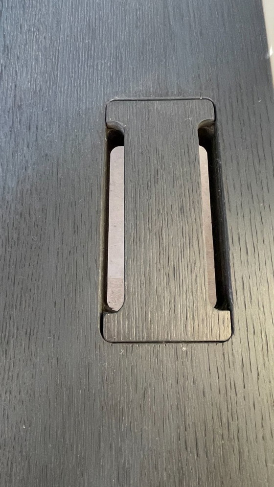 Image 1 of Bureau Zwart