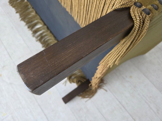 Image 1 of Dänisches 2-Sitzer-Sofa aus den 1970er Jahren, originaler grüner Möbelveloursbezug.