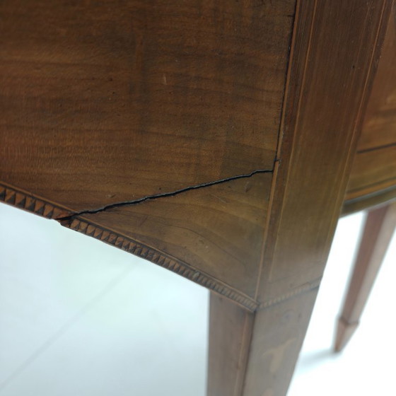 Image 1 of Engels dressoir in Georgische Revival-stijl – begin 19e eeuw