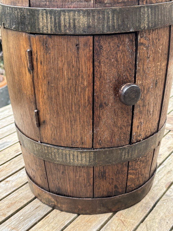 Image 1 of Bouée de pêche ancienne en bois | Chêne massif et fer forgé | XIXe siècle