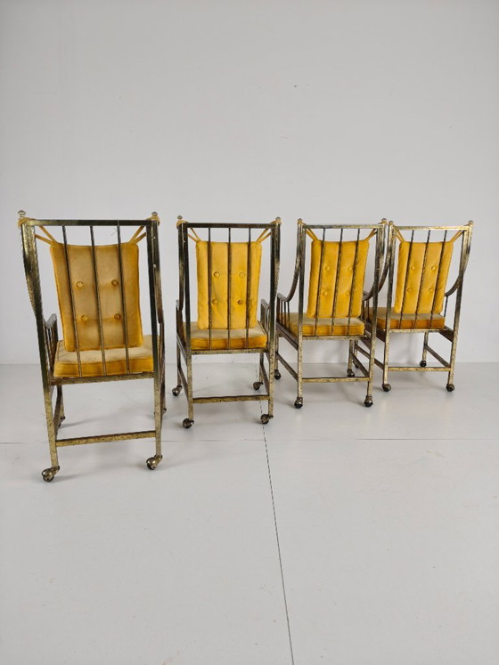 Conjunto único de sillas de comedor y salón de estilo de mediados de siglo – Doradas, fabricadas entre 1940 (photo 14 of 24)