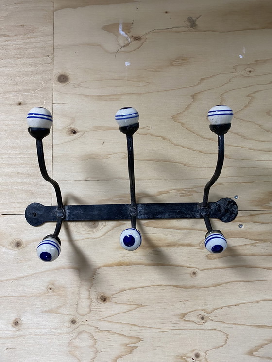 Image 1 of Antike französische Garderobe