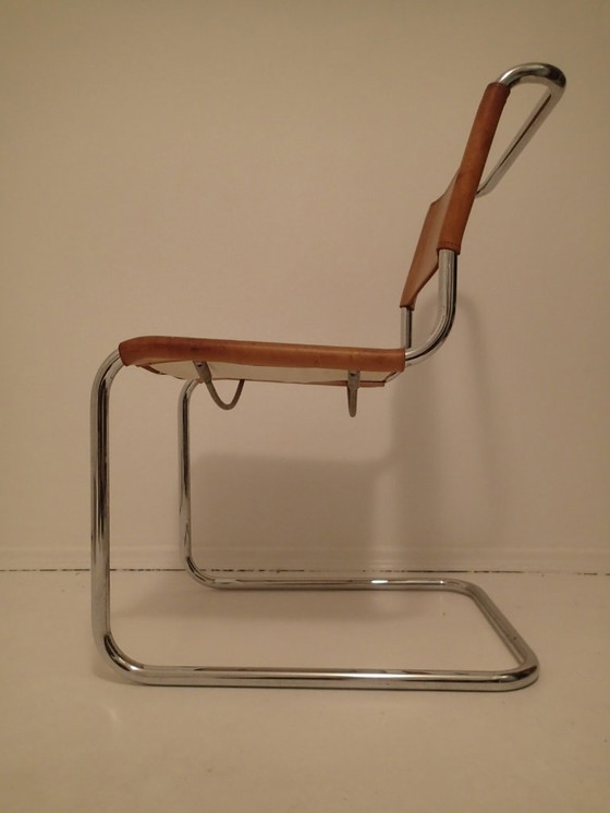 Image 1 of Silla cantilever Thonet S33