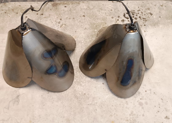 Image 1 of Set di 2 lampade a sospensione in metallo a forma di fiore