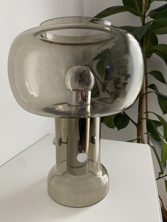 Image 1 of Lampe de table au design vintage