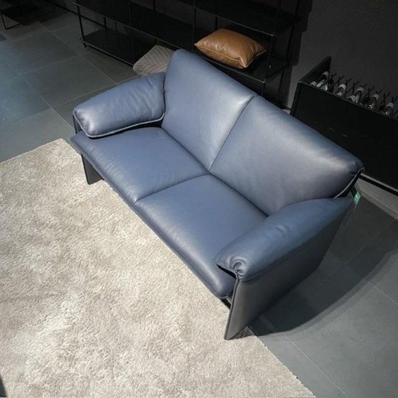 Leolux Bora Bora 2-zits bank blauw – Banken, Leather (photo 3 of 4)