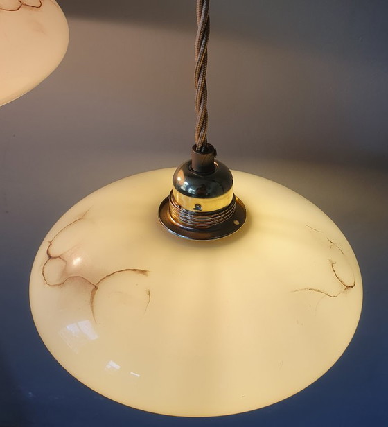 Set di 2 Lampade a Sospensione Vintage in Opalina Marmorizzata – Metal (photo 17 of 22)