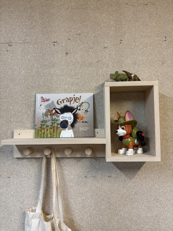 Image 1 of Wall decoration - coat rack - bookshelf