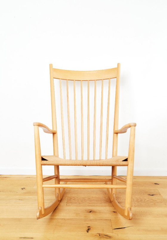 Image 1 of Rocking Chair J16 Vintage par Hans J. Wegner pour FDB Møbler