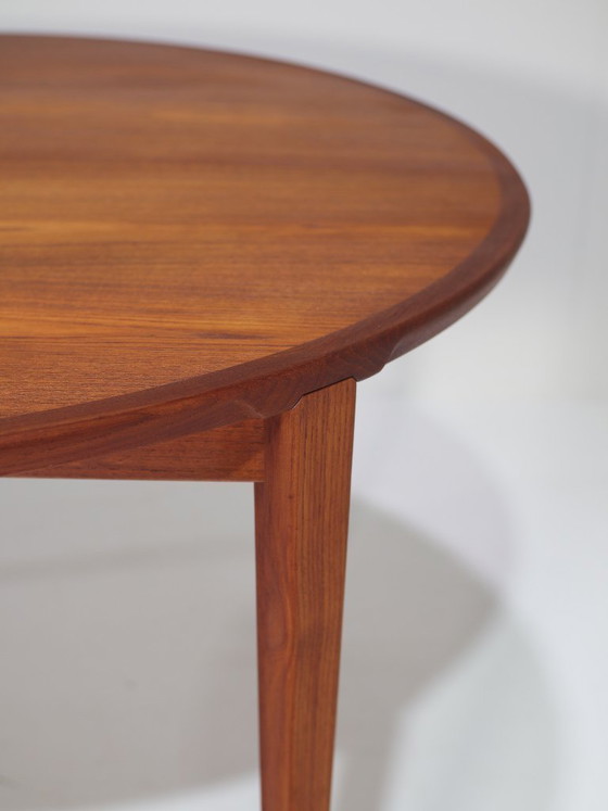 Image 1 of Henry Rosengren Hansen round extendable teak dining table