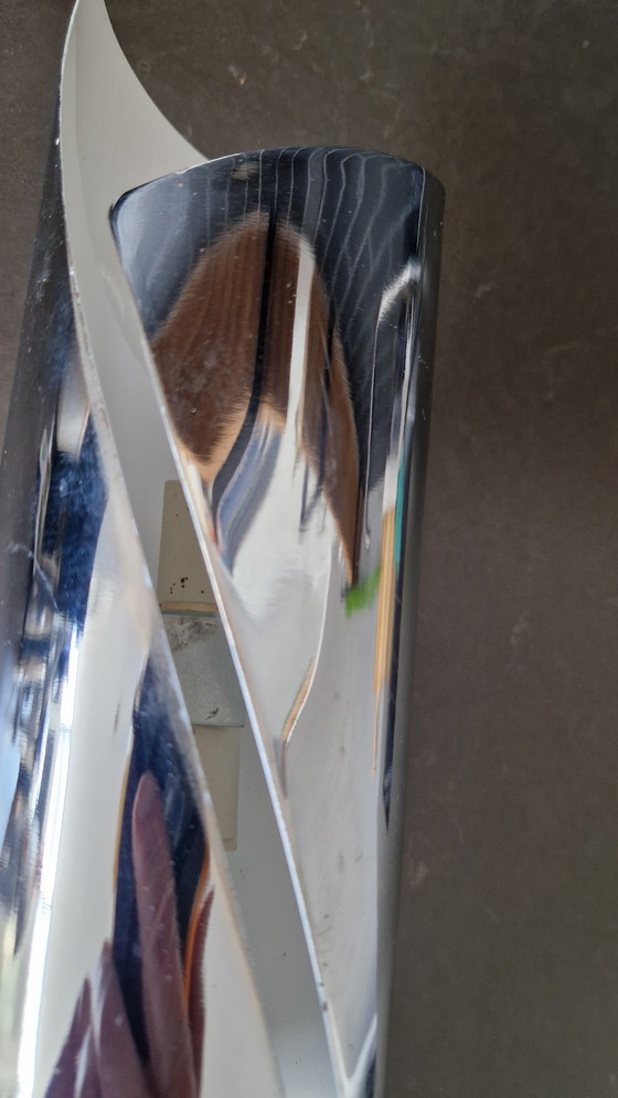 Image 1 of Lampe cylindrique de style futuriste en chrome, années 1970