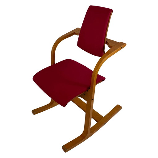 Peter Opsvik - Stokke - Actulum - Ergonomically Shaped Rocking Chair - Red Upholstery And Wooden Frame - New Upholstery!