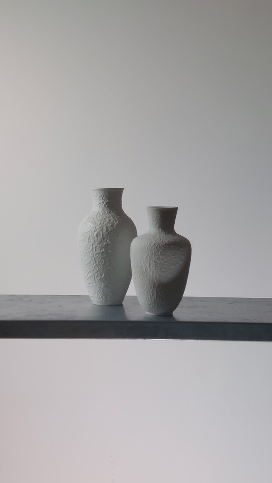 Image 1 of Pair of vintage Metzler Ortloff bisque vase 