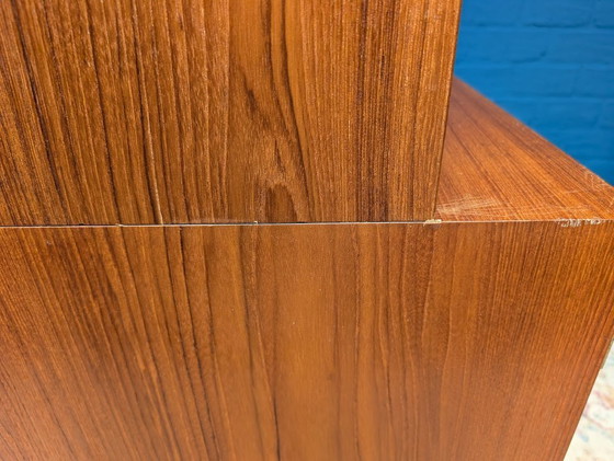 Image 1 of Vintage display cabinet from the 1960s, Danish design, Hundevad