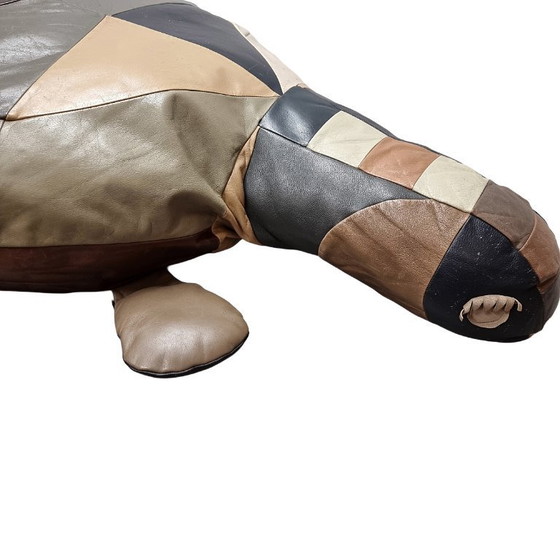 Image 1 of Grote vintage lederen patchwork schildpad poef, jaren 70