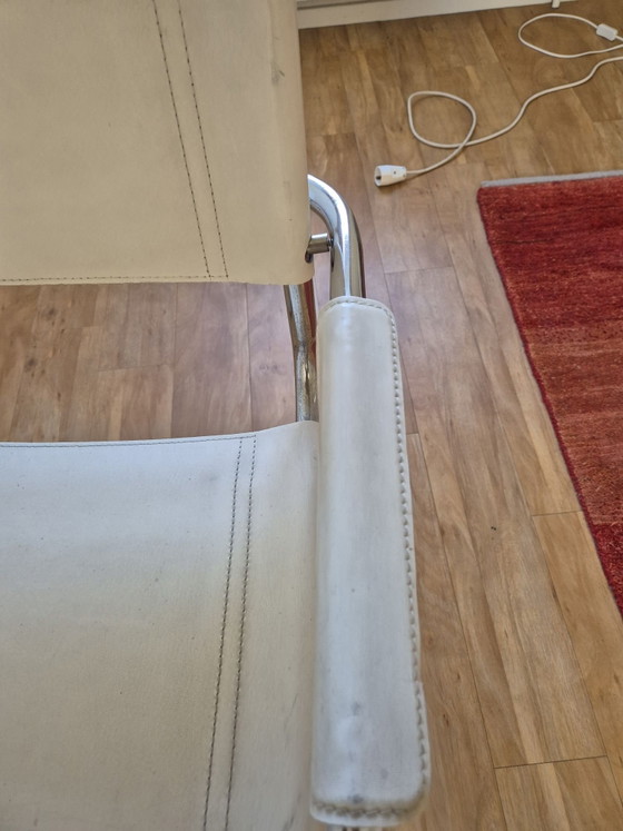 Sedia a sbalzo con struttura tubolare bianca – Poltrone, Pelle, Metallo (photo 9 of 9)