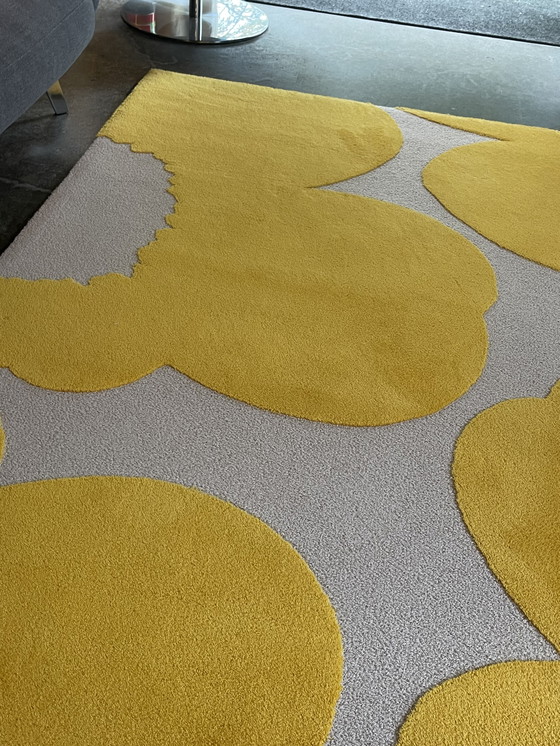 Image 1 of Tappeto Brink en Campman Marimekko Iso Unikko giallo
