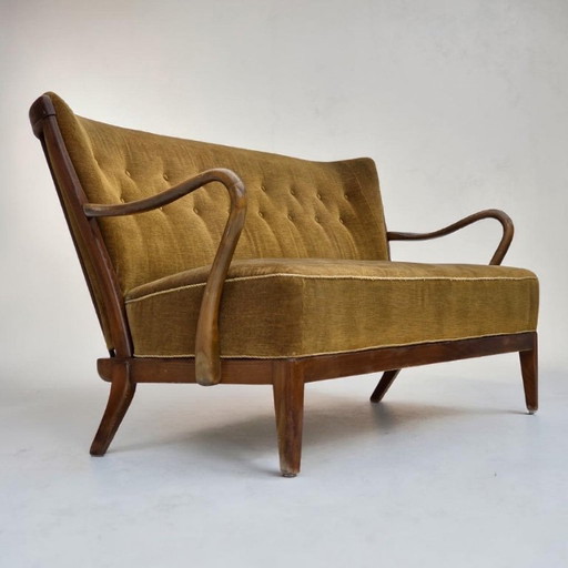 Jaren 60, Deens ontwerp van Alfred Christensen, 2-zitsbank, groene meubelvelours.