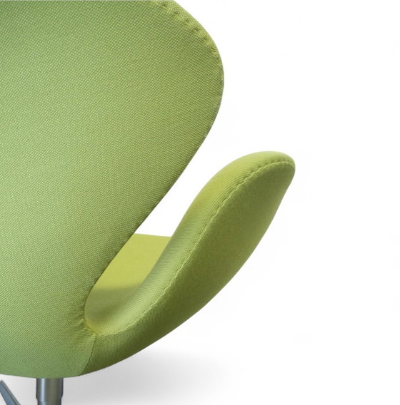 Image 1 of Sillón Swan de Arne Jacobsen para Fritz Hansen.
