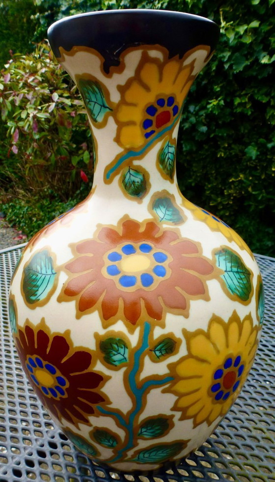 Image 1 of Plateelbakkerij Regina - Avisa - Jan Signer - Vaas Gouda.