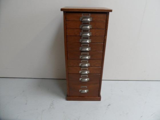 Mobile archivio vintage in rovere con cassetti – Cassettiere, Wood (photo 7 of 14)