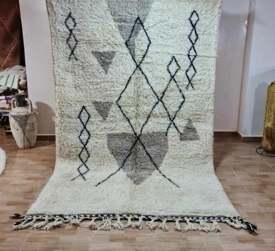 Tappeto Azilal in lana naturale, realizzato su misura, 1,6/2,5 m – Aime Té, Tappeti, Wool (photo 5 of 5)
