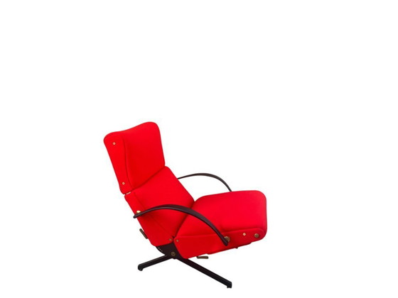 Image 1 of P40 loungestoel van Osvaldo Borsani voor Tecno
