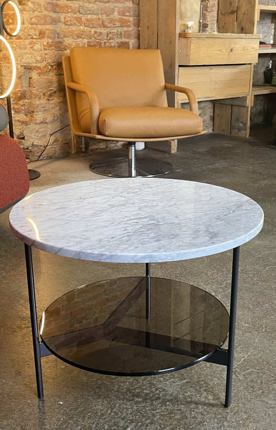 Image 1 of Leolux Tampa round coffee table double marble