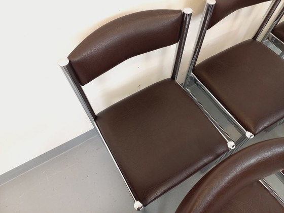 Image 1 of Set di 6 sedie vintage anni '70 in metallo cromato e similpelle marrone